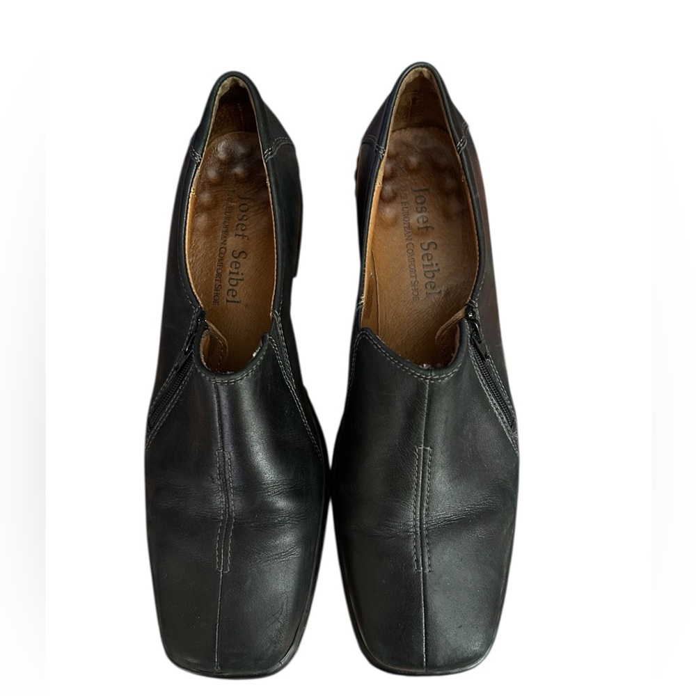 Josef Seibel Black Leather Slip-On Loafers size 41
